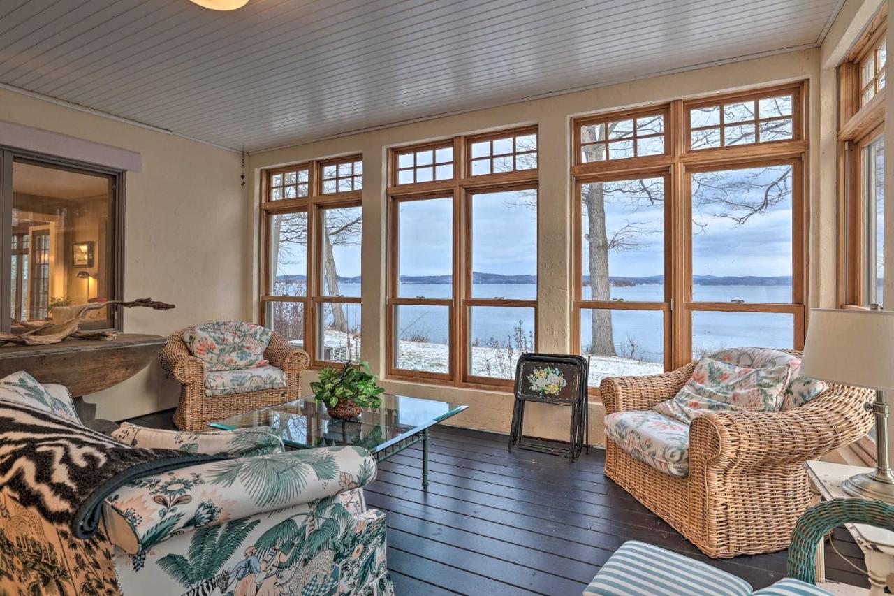 Stunning South Hero Home On Lake Champlain With View Exterior photo